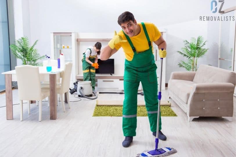 Calling-For-Professional-Cleaning-Service-While-Moving-House